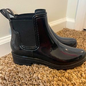 Lucky Brand Women’s Rain Boots